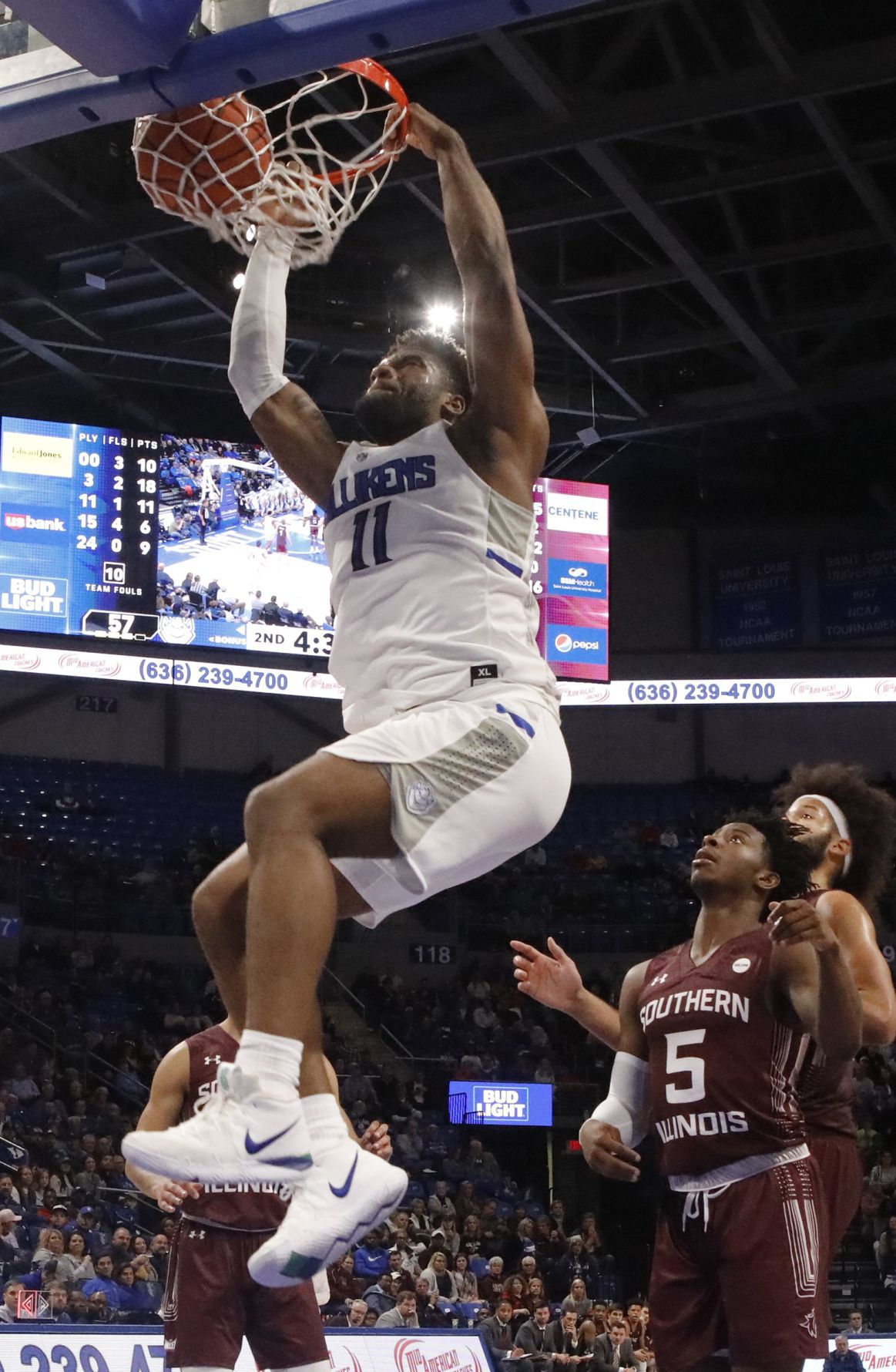 The Billikens and Salukis battle at Chaifetz Arena